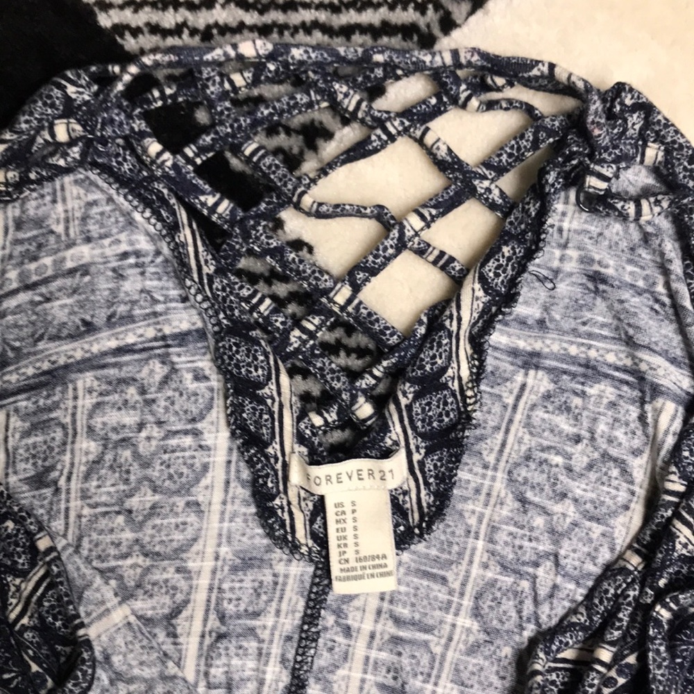 Tank top - Picture 3 of 3